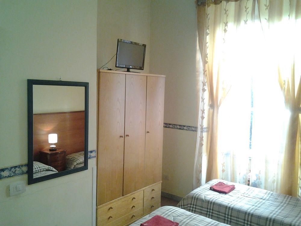 Angolo99 B&B โรม ภายนอก รูปภาพ