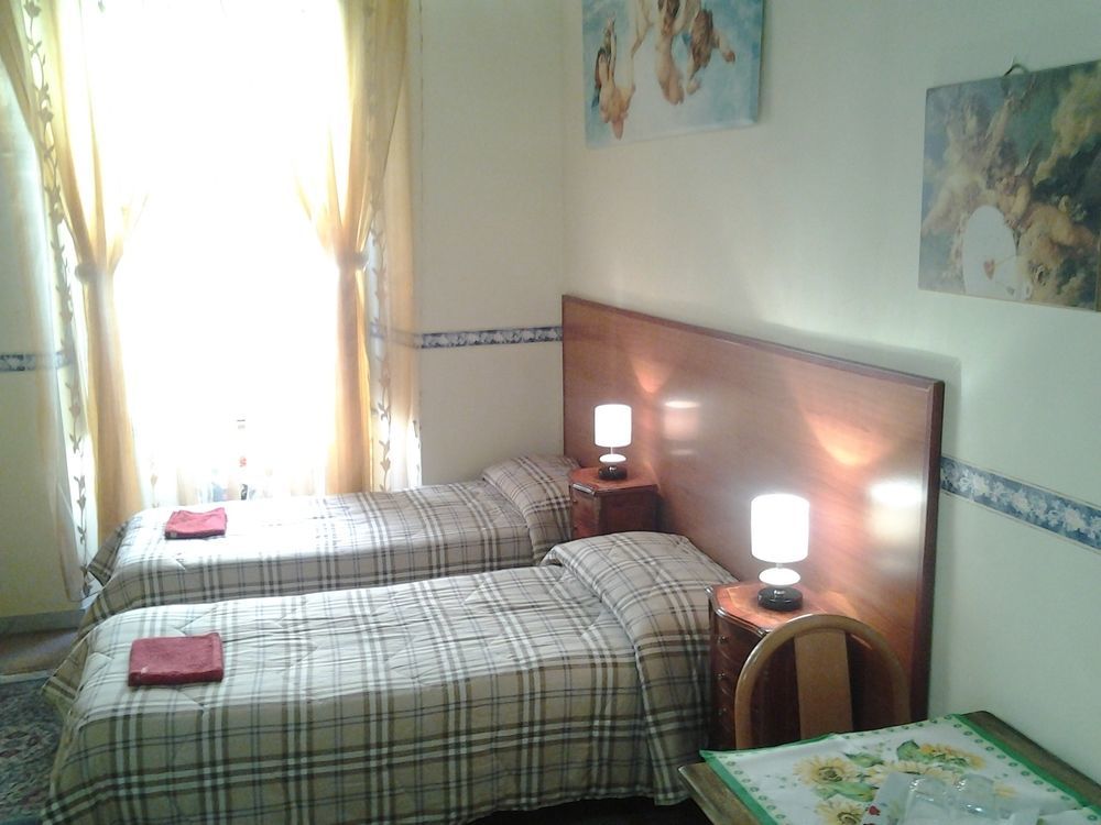Angolo99 B&B โรม ภายนอก รูปภาพ