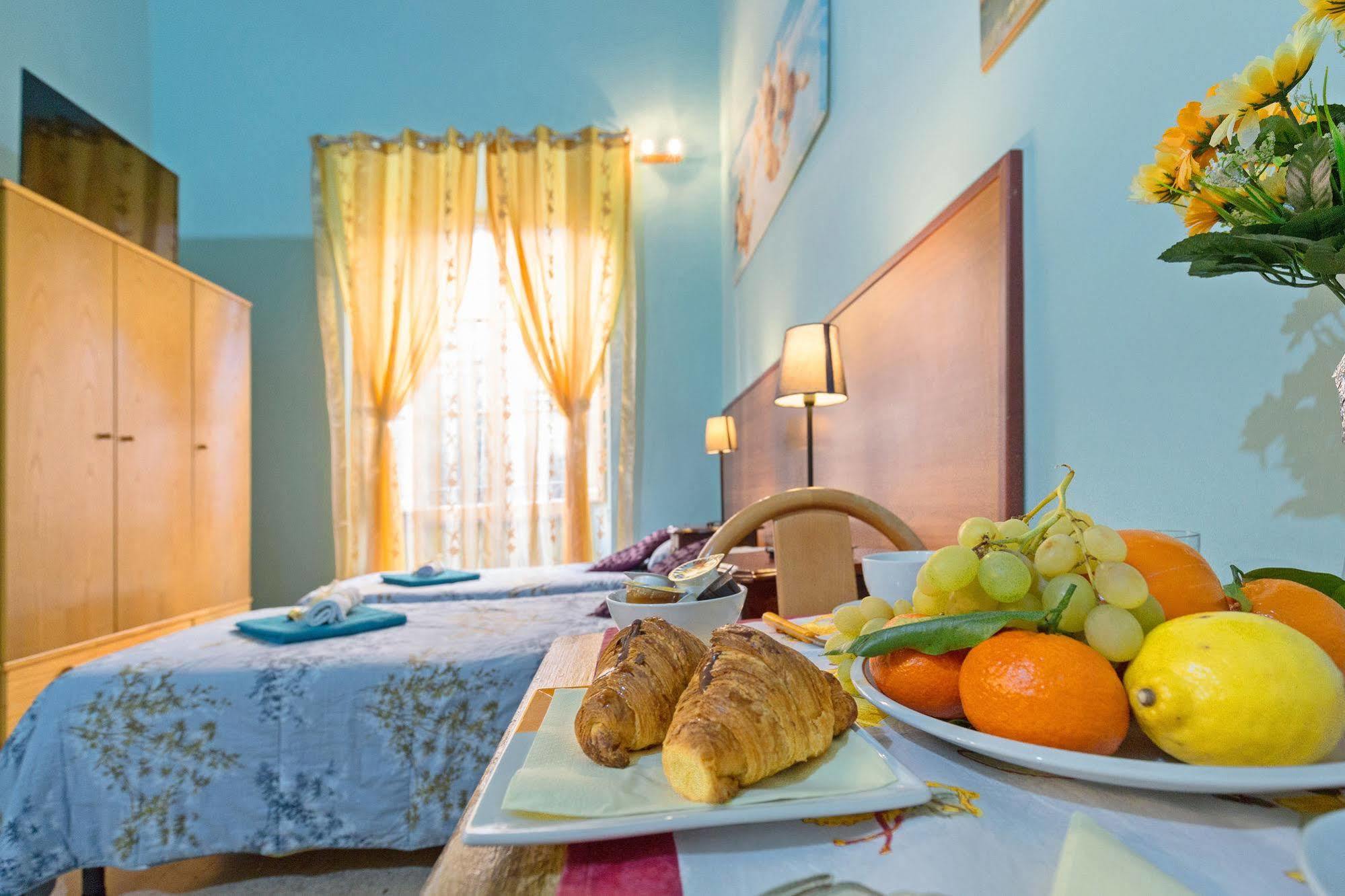 Angolo99 B&B โรม ภายนอก รูปภาพ